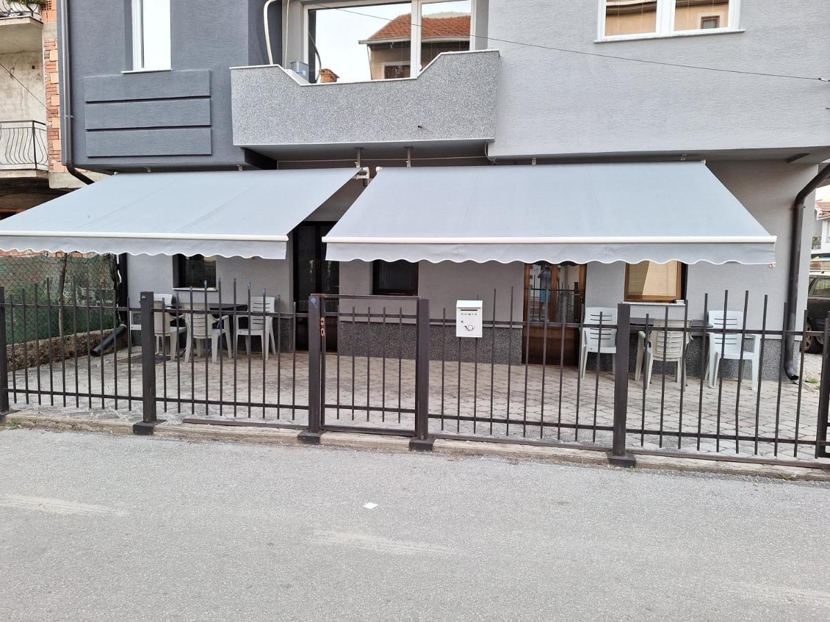 Studio Apartments Oleg Ohrid Eksteriør bilde